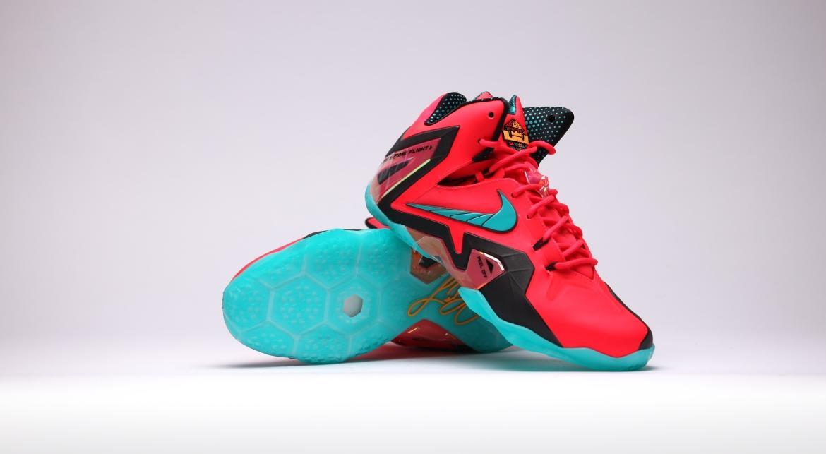 nike-lebron-xi-elite-laser-